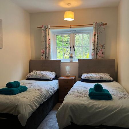 Forestry Cottage. Hot Tub, Open Fire, Dog Friendly Gaywood Экстерьер фото